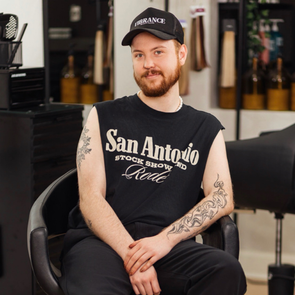 Taylon Hayes at Vibrance Beauty Salon GJ in Grand Junction, CO