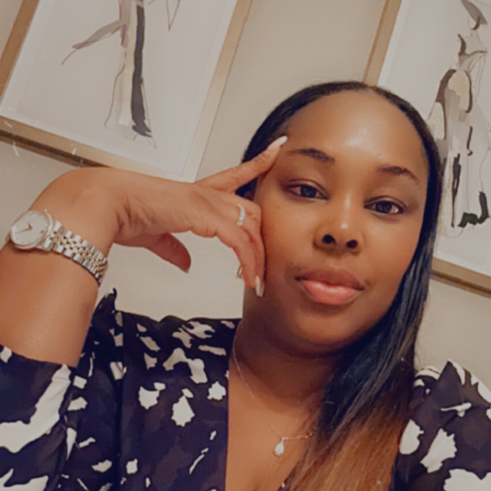 Gaynell Curley at Valentino Virgin Hair Salon Bar in Houston, TX