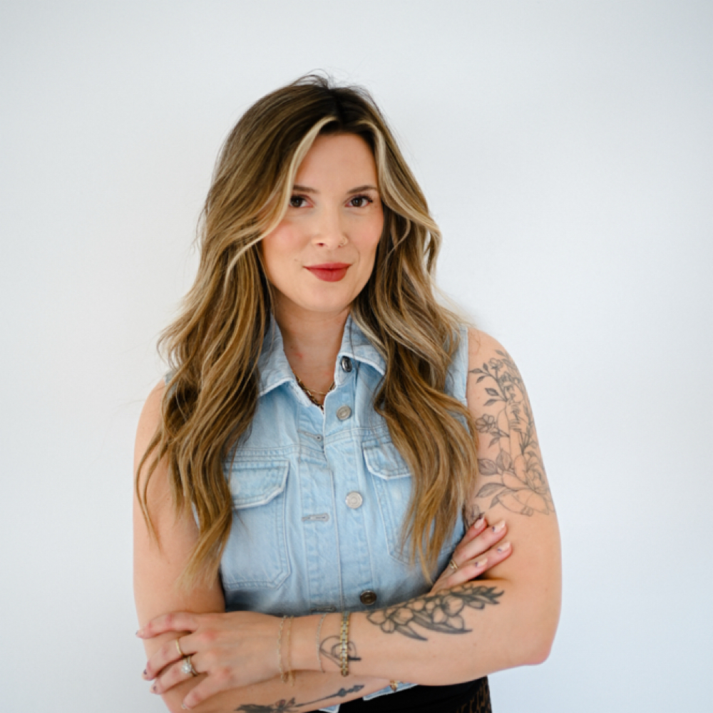 Brittany Howell at Foxy Hair Co in Woodbridge, VA