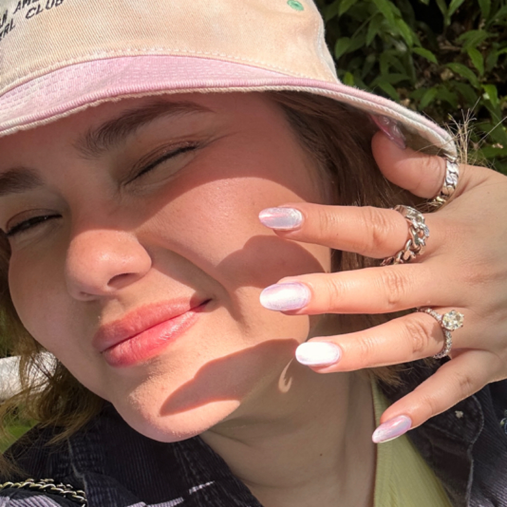 Kaitlyn Divelbiss (Owner/Nail Artist)
