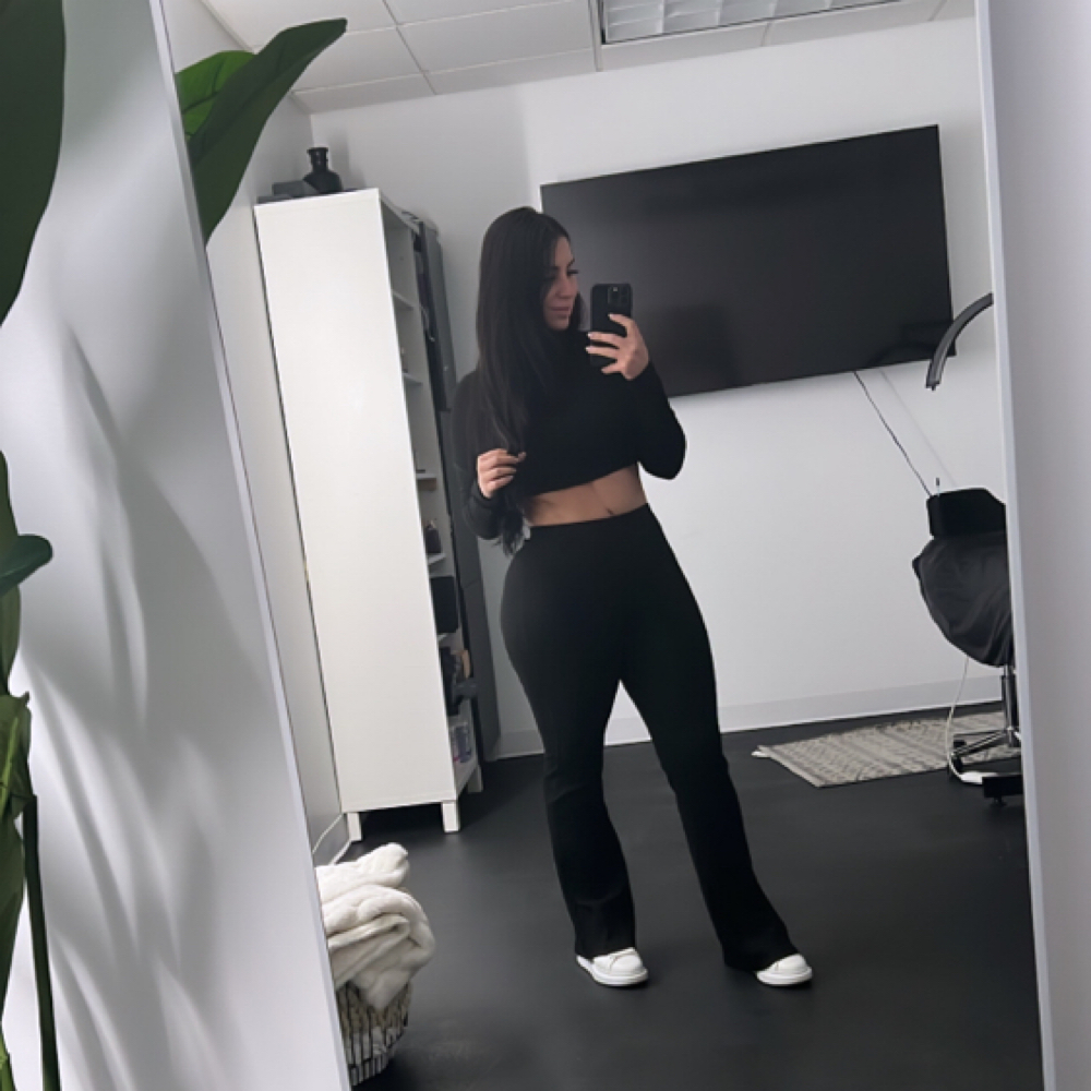 Crystal 🤍