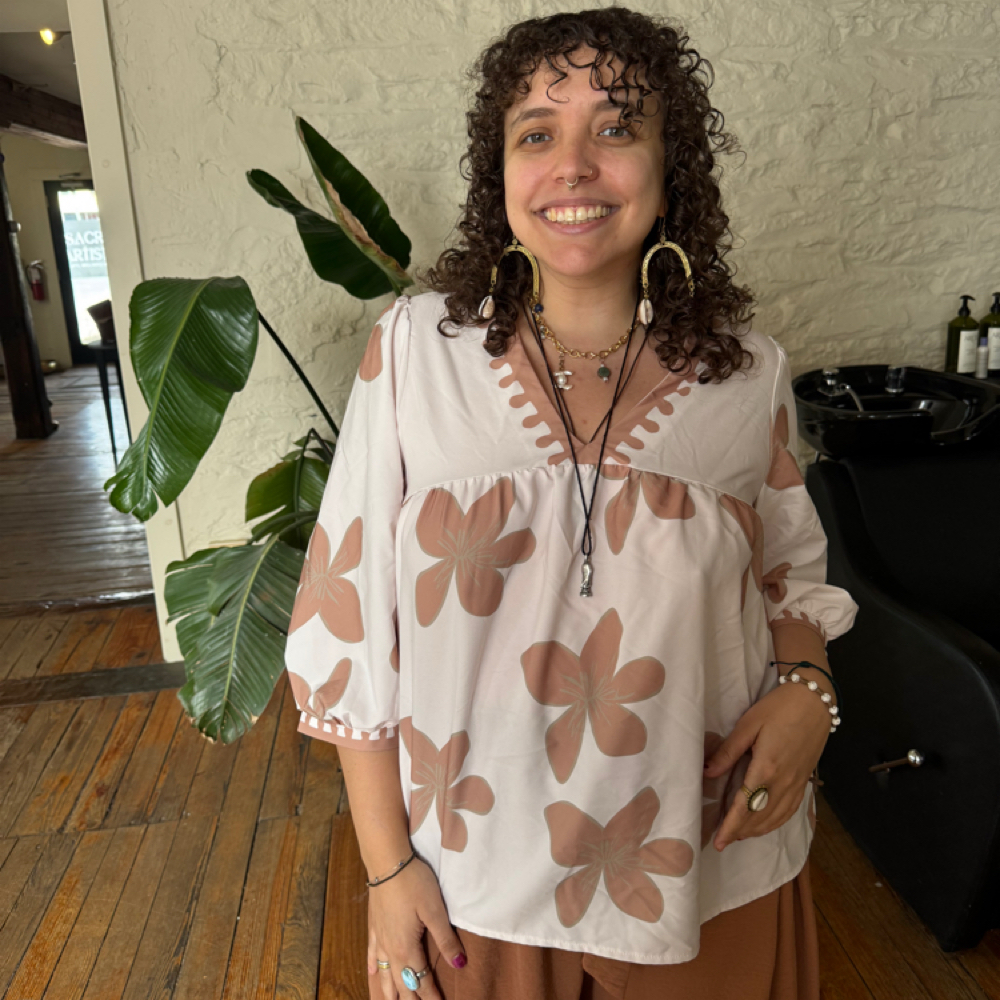 Isa Flora at Sacred Artistry in Frenchtown, NJ