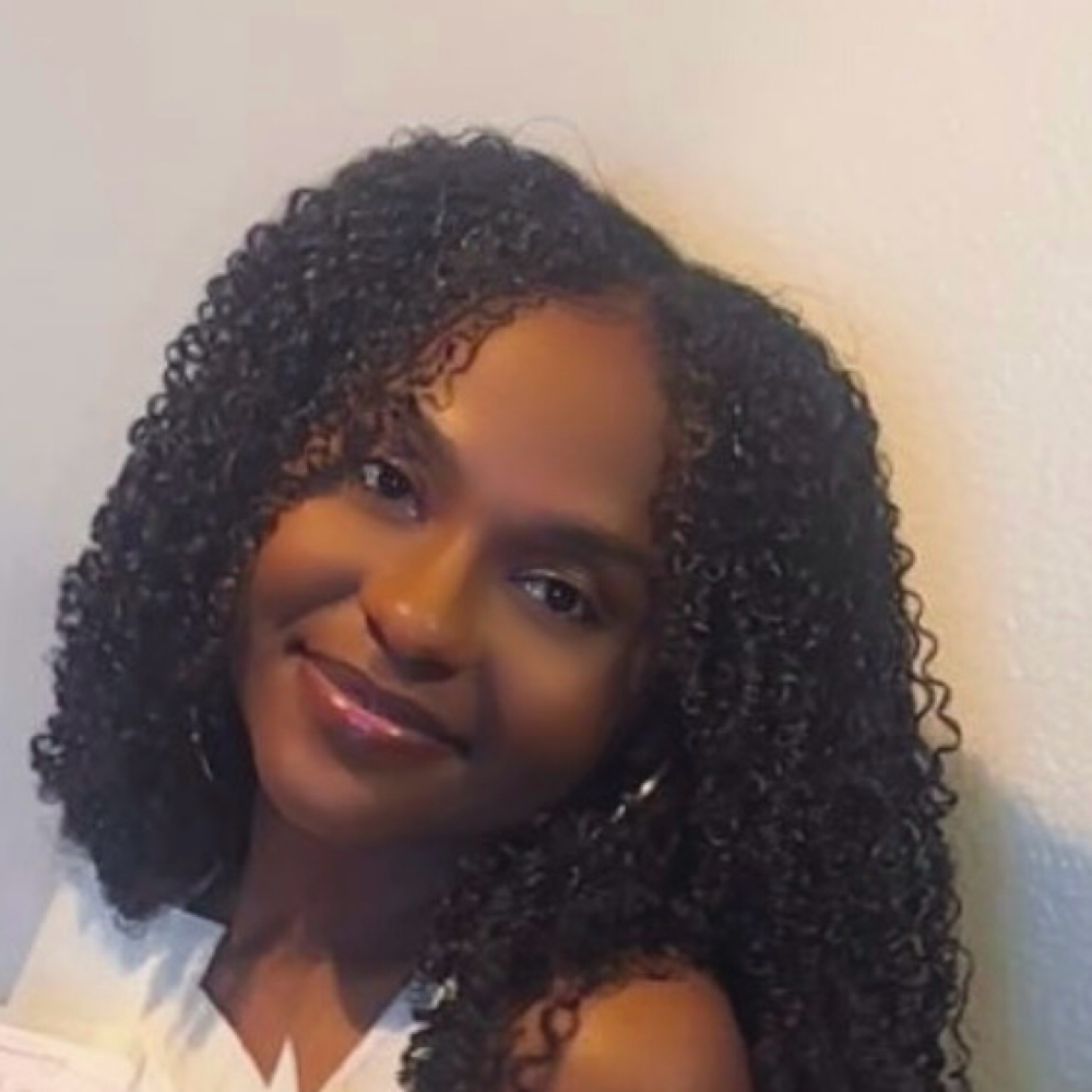 Lele Scurry at Icey Locs in Inglewood, CA