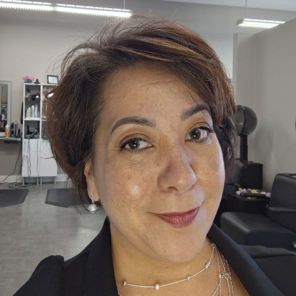 Mari Zook at Hair by Mari @ Smash Salon in Grand Rapids, MI