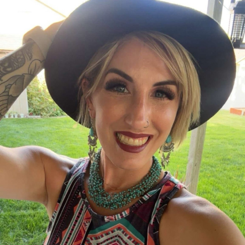Kelli Brown at Salon Sage in Kennewick, WA