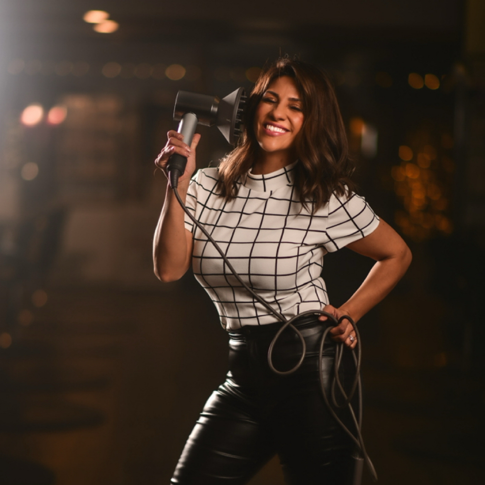 Sarah Coronado at KI  SALON in Fresno, CA