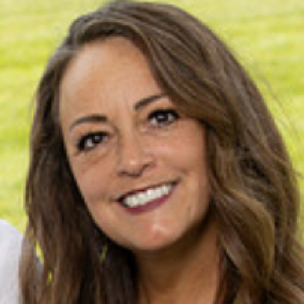 Tashia Weller at Bristle Barbershop in Camdenton, MO