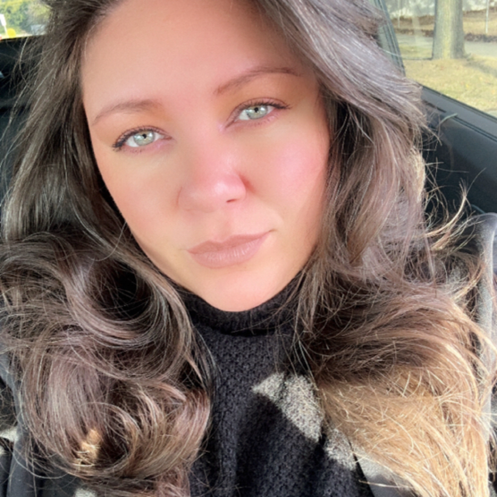 Dakota DiVanna at Billie Rose Salon in Oceanside, NY