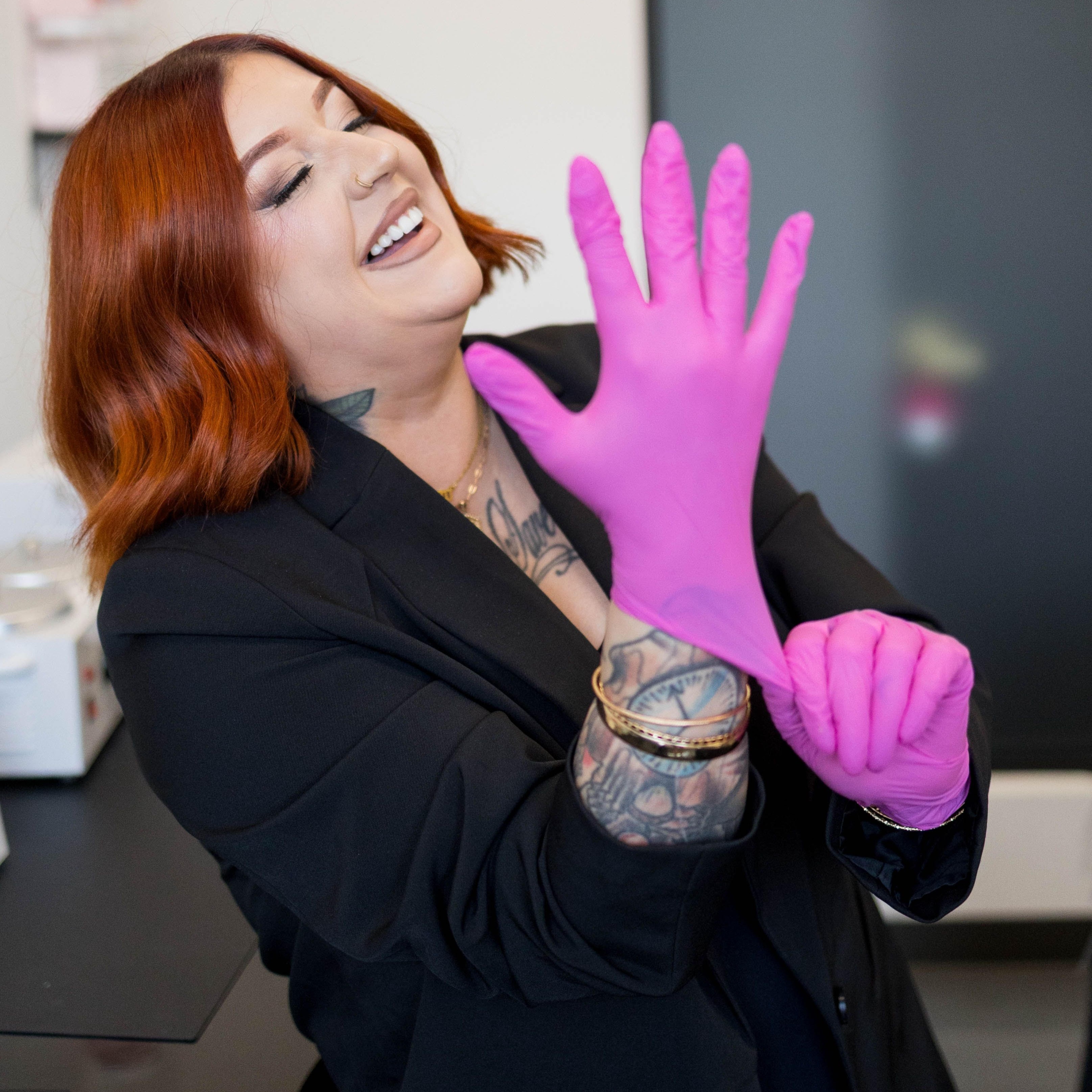 Nikki F at The Dollhouse Wax Studio in Smyrna, TN