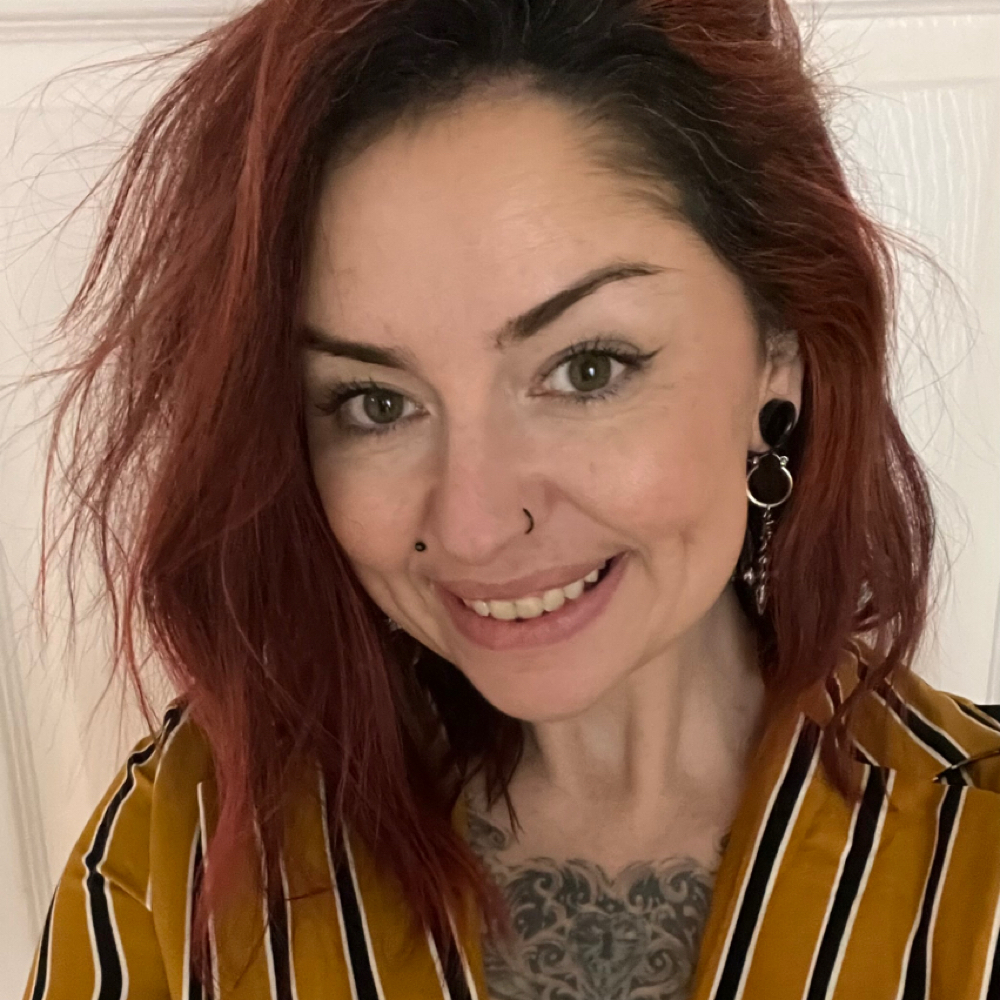 Jennifer Philips at The Vibe Salon Suite in Alpharetta, GA