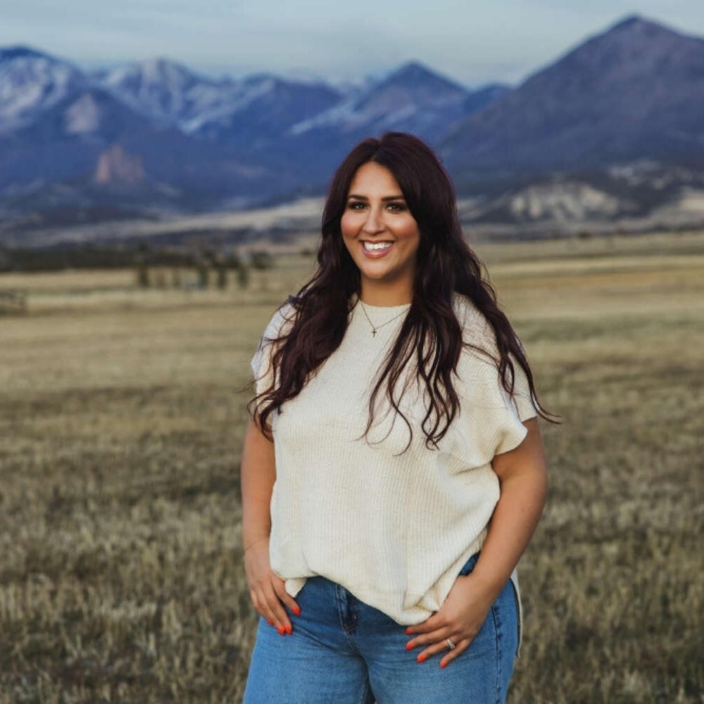Lindsea Wood at Local Beauty Bar in Delta, CO