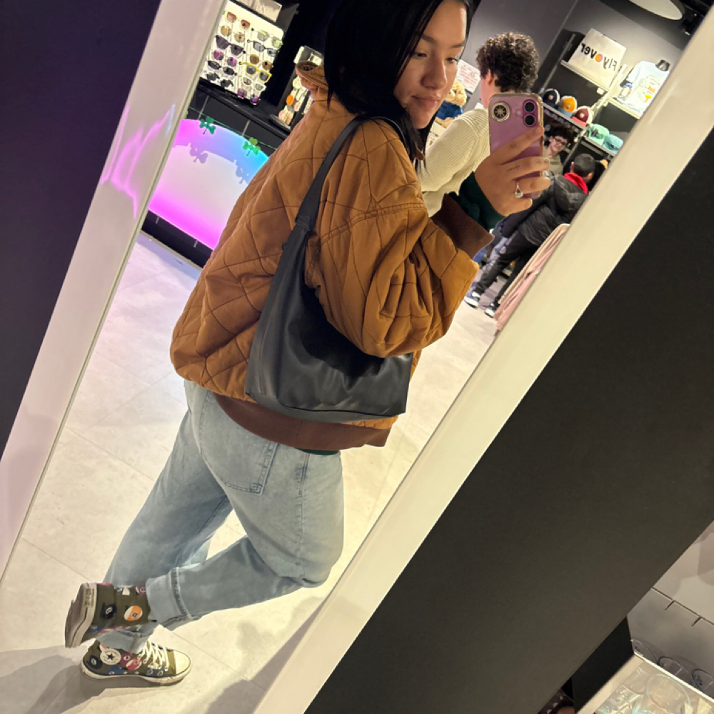 Chloe James at Wall Flower Studio in Union Grove, WI