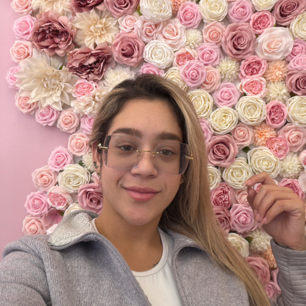 Dahianna A. at Pink Haus Nail Salon in Waterbury, CT