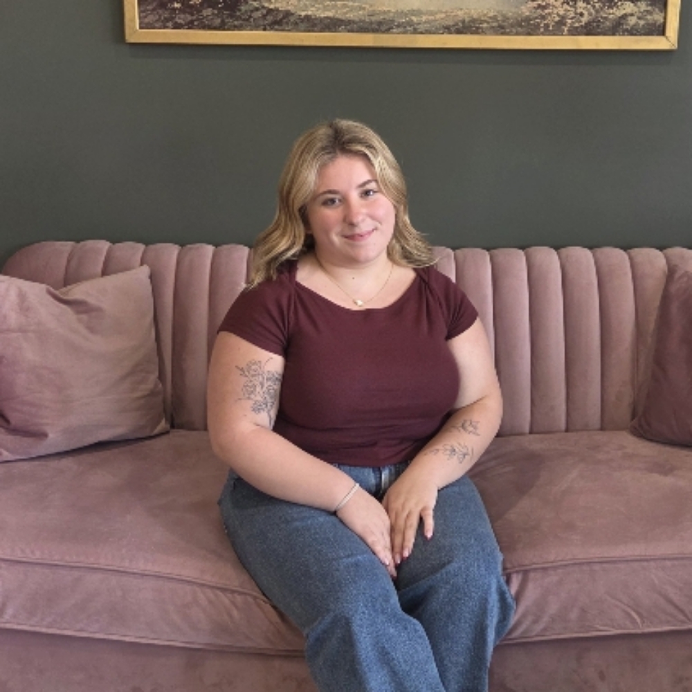 Emily Deusenberry at Hue Hair Artistry in New Holland, PA