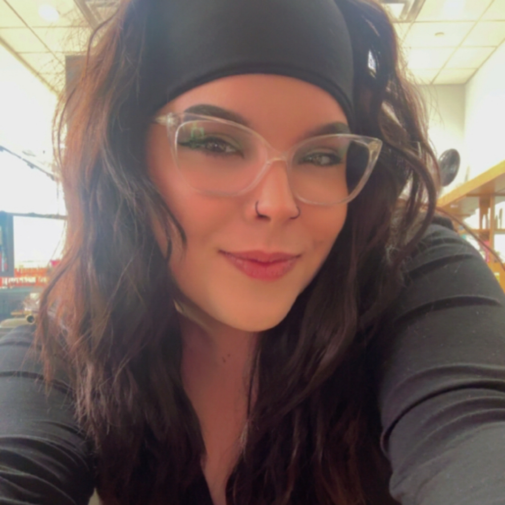 Carrie Berardi at Western Rose Salon in Dublin, PA