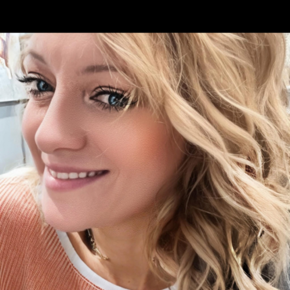 Jacquelyn Bushnell at JP Styles Guild Salon LLC in Castleton, NY