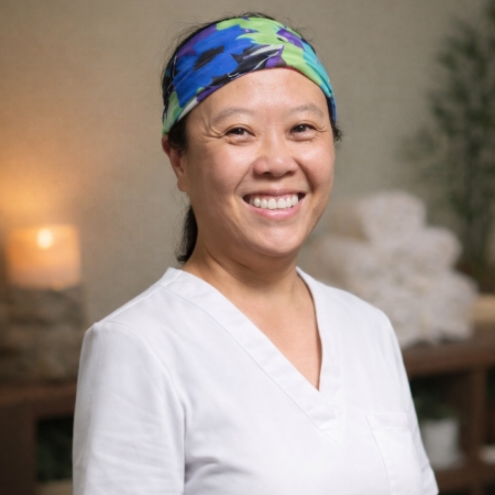 Cecilia Lin at Jade Massotherapy Alternative Wellness Center in Fairview Park, OH