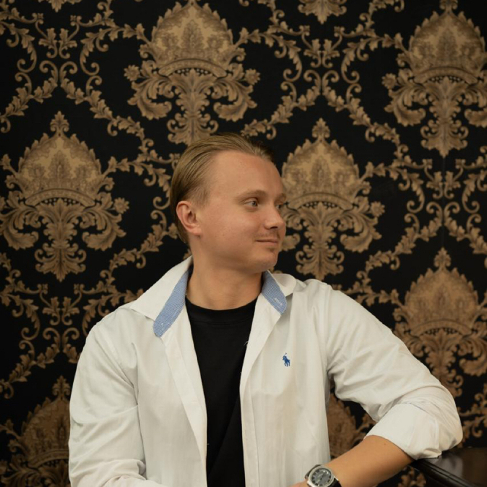 Andrii Adonin at 1920 GENTLEMENS CLUB in Buffalo Grove, IL