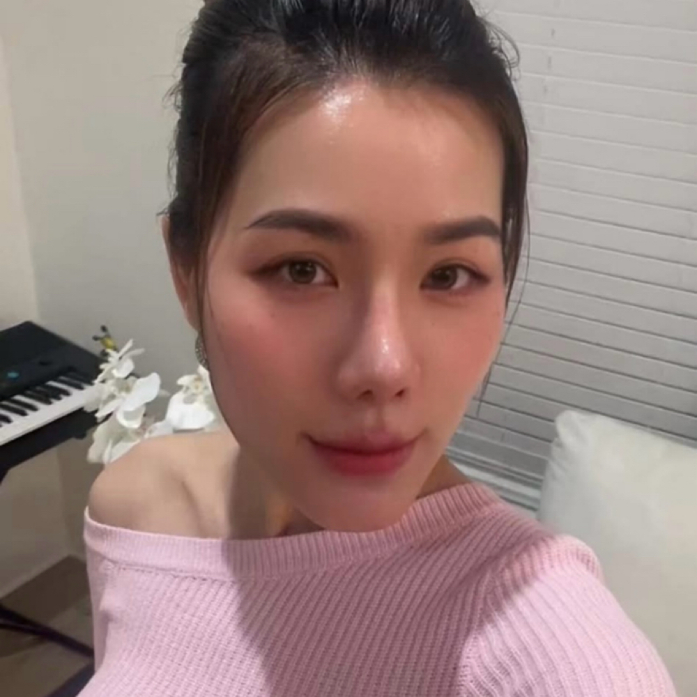 Victoria Q at Oh My Nails! in Longview, TX