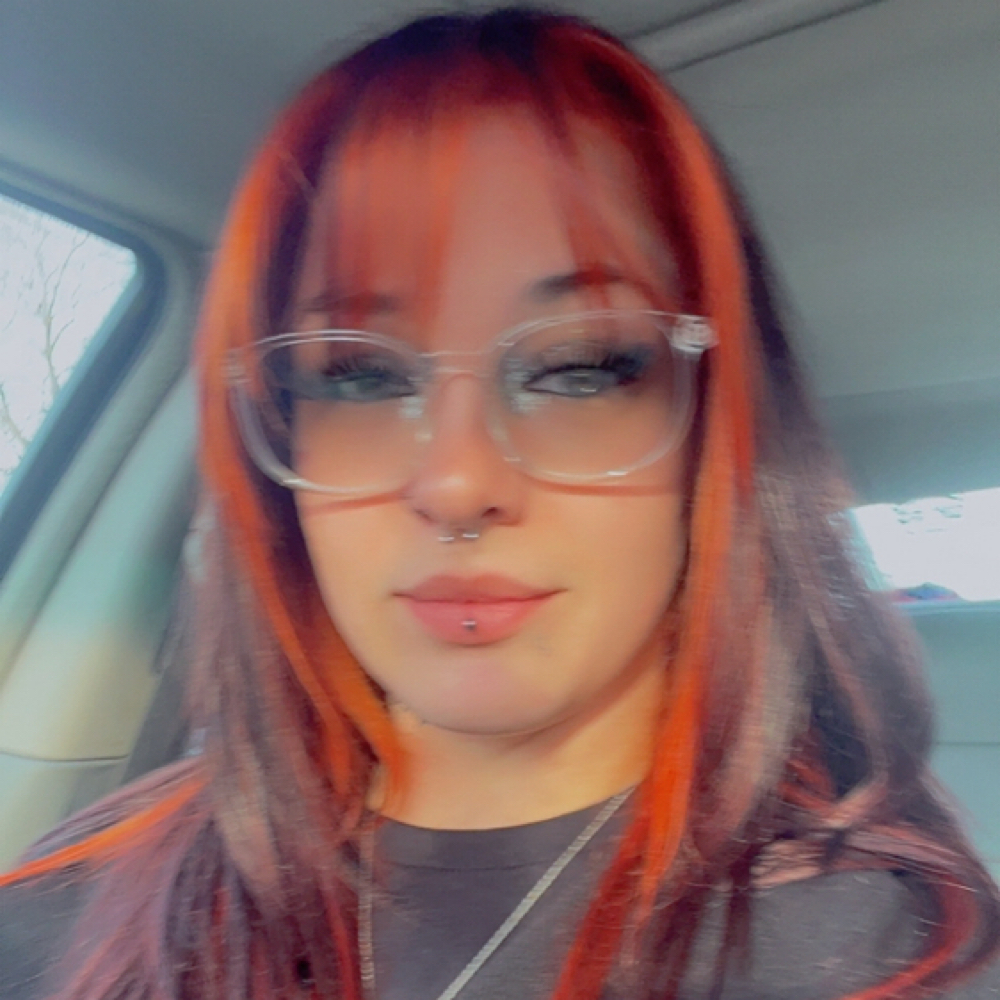 Téa Curdie- MASTER STYLIST at THE LOOK “Hair,Lashes,Brows” in Chesterfield, MI