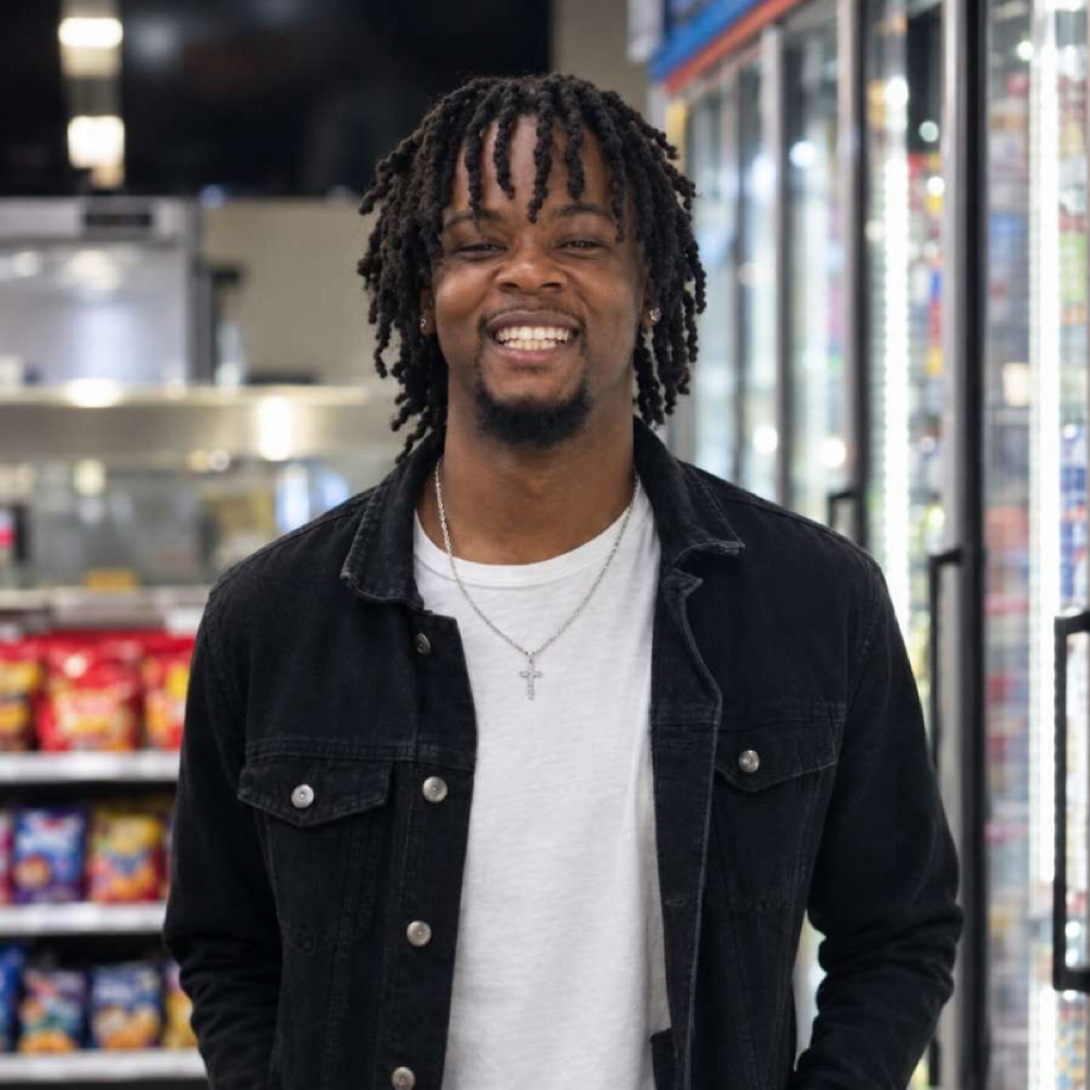 Jaleel Johnson at Swang N Fade Barbershop in Houston, TX