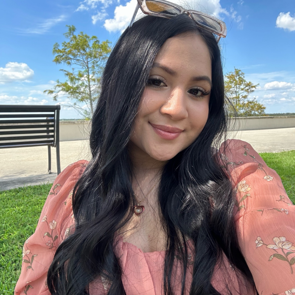 Nicole Avila