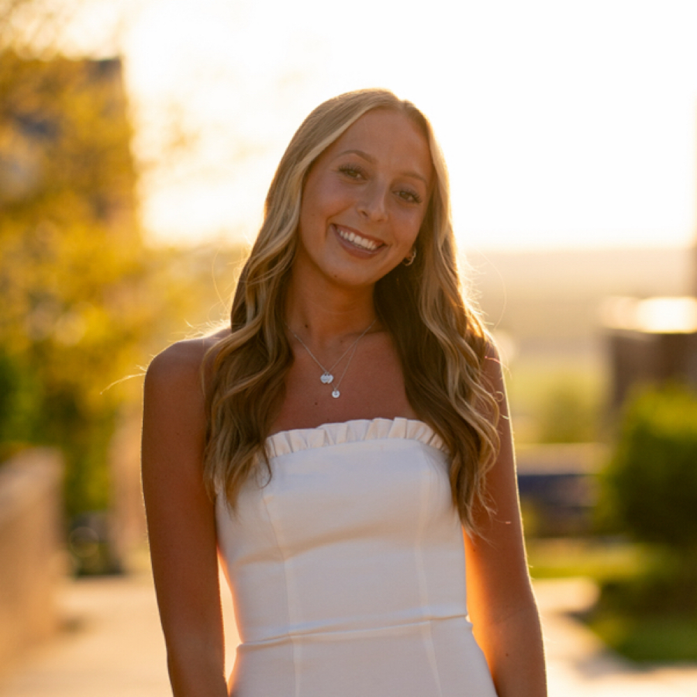 Grace Hansen at Jackie Vay Hairstylist in Rochester, NY