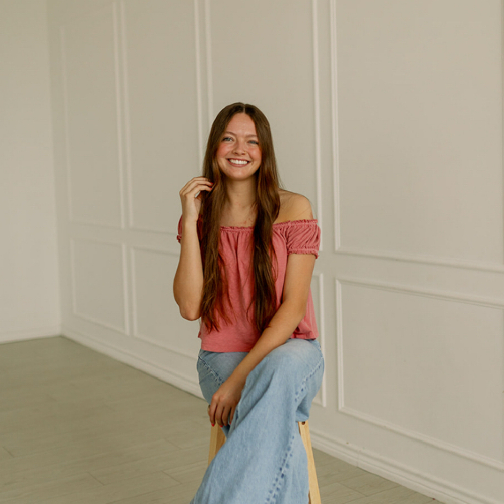 Kaylie Thomas at Main St. Barber & Beauty Lounge in Weatherford, TX