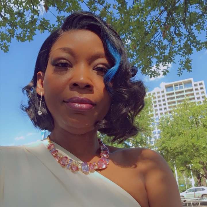 D’Andra Smyth at The Hair Care Center in Dallas, TX