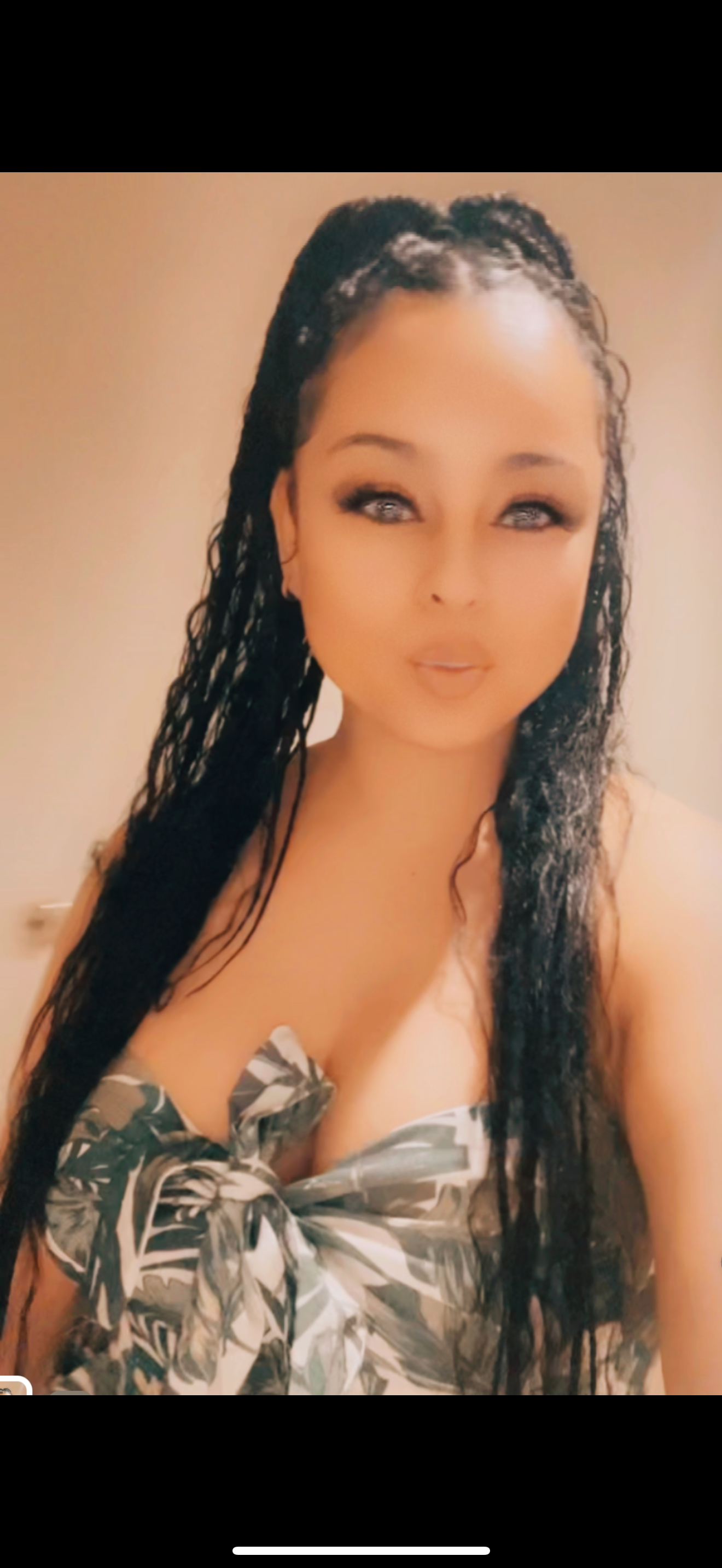 Angela Thomas