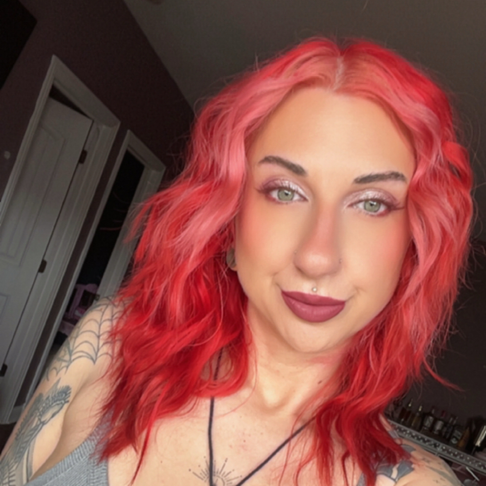 Ash Chandler at Manic Cure in Columbia, MO