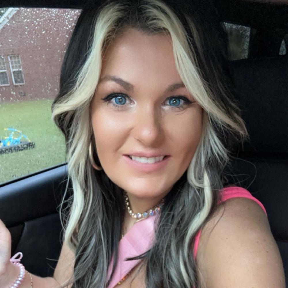 Marissa Vinyard (Hairstylist)