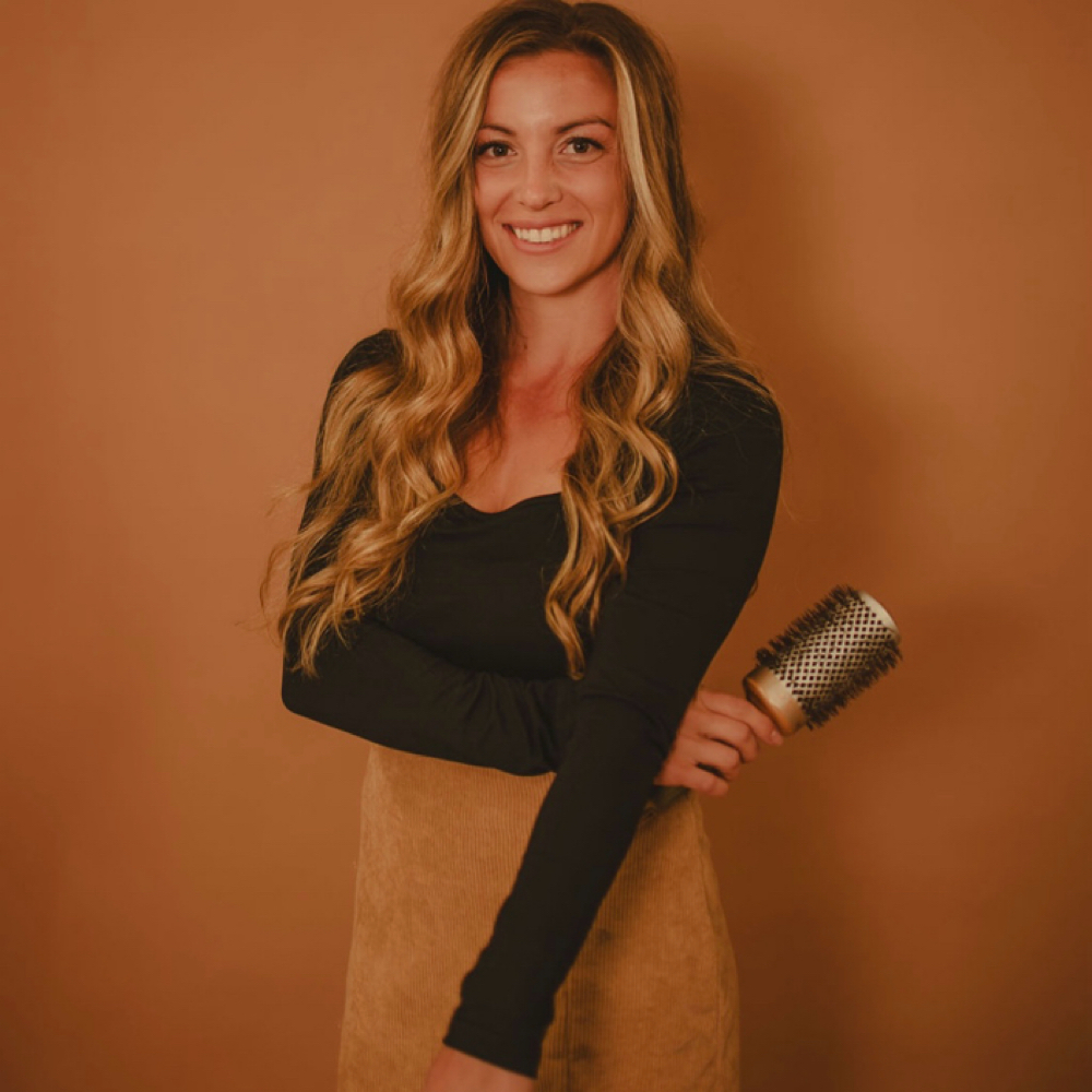 Taylor Lindner at Crown and Canvas Hair Studio in Camp Verde, AZ