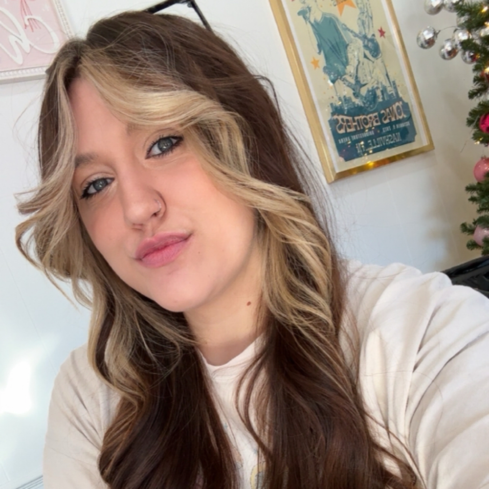 Whitley Burley at Beautiful Things Beauty Studio in Rainbow City, AL