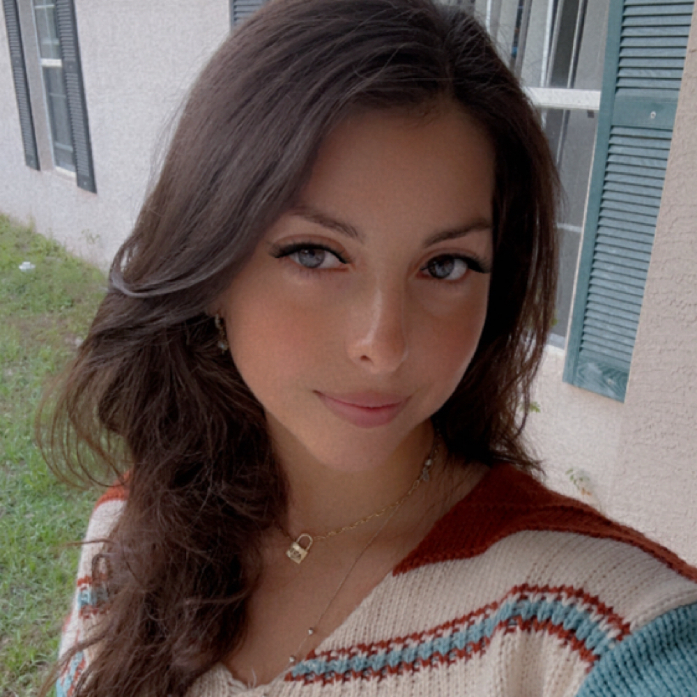 Amanda Curfman at Platinum Roots in Citrus Springs, FL