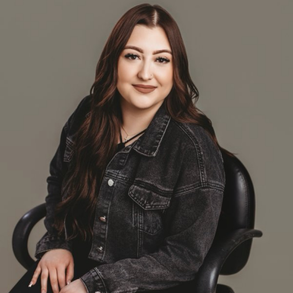 Paula Vazquez Loza at Master Stylists in Grand Island, NE