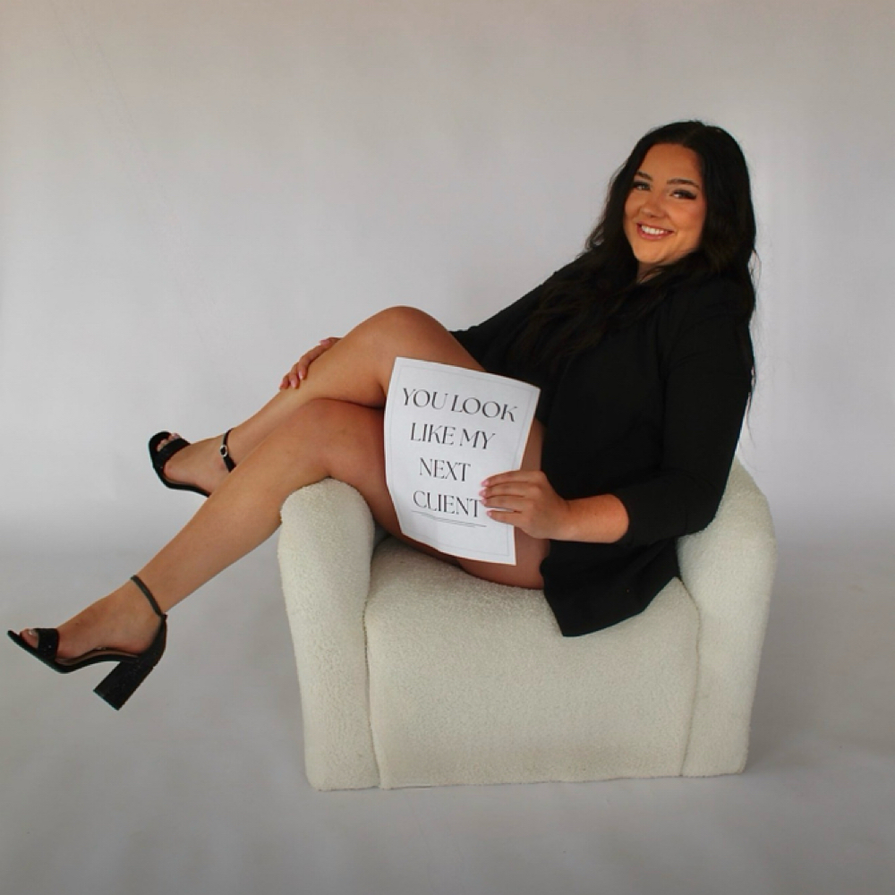 Amiah Presson at Max Beauty Boutique in Loves Park, IL