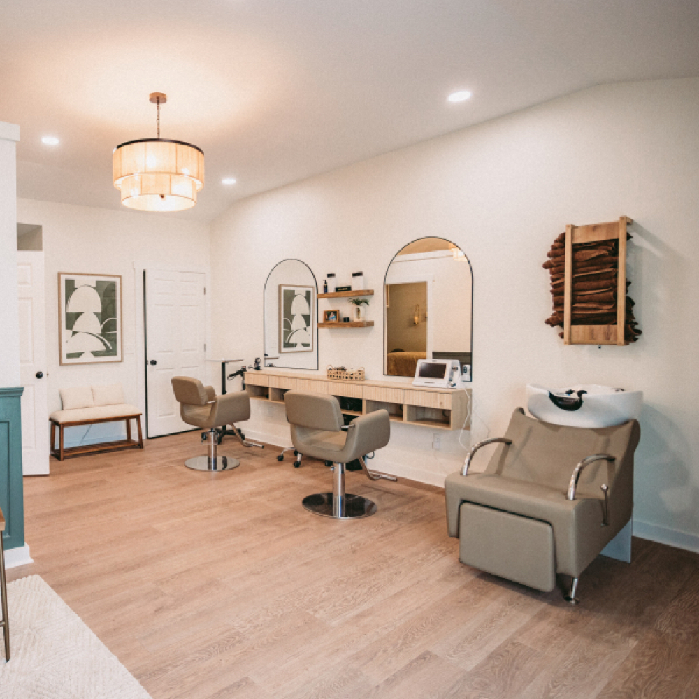 Salon Services Paige