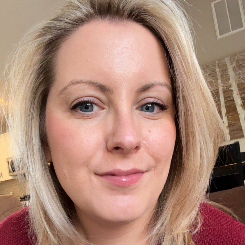 Kelly Roberts at Beautys Edge Salon LLC. in Oakland, RI