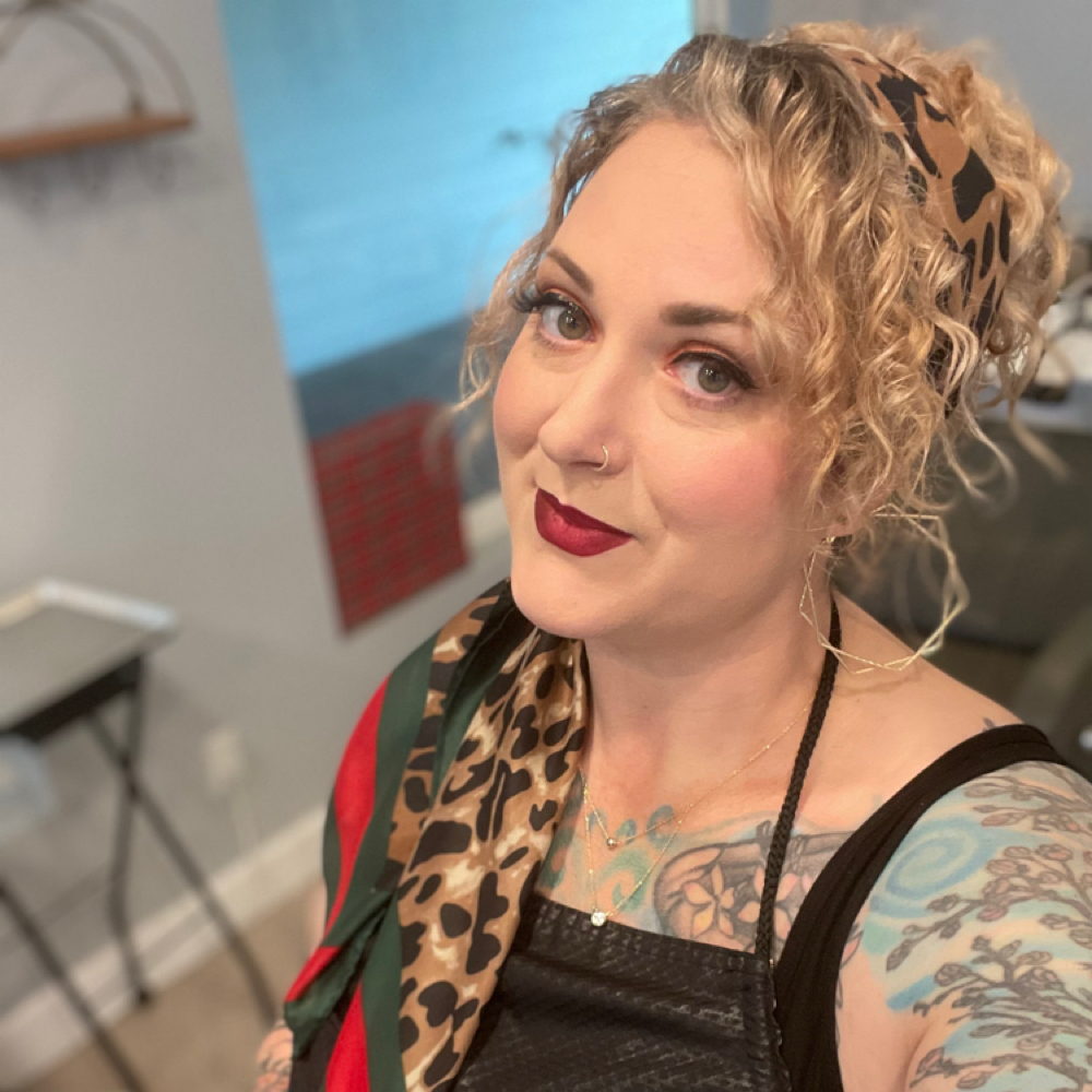 Wells McVay at Nikki Luxuria in Nehalem, OR