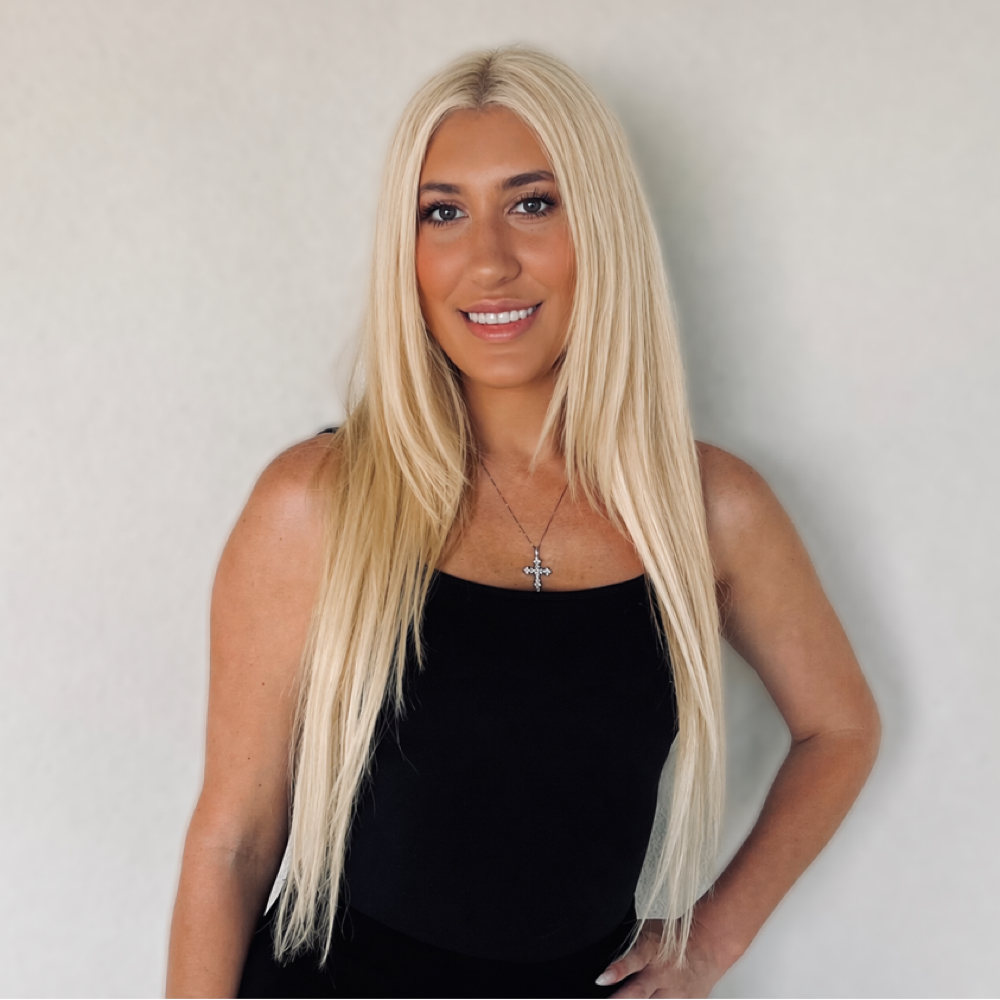 Autumn Blair at Blō Hair Lounge in Ocala, FL