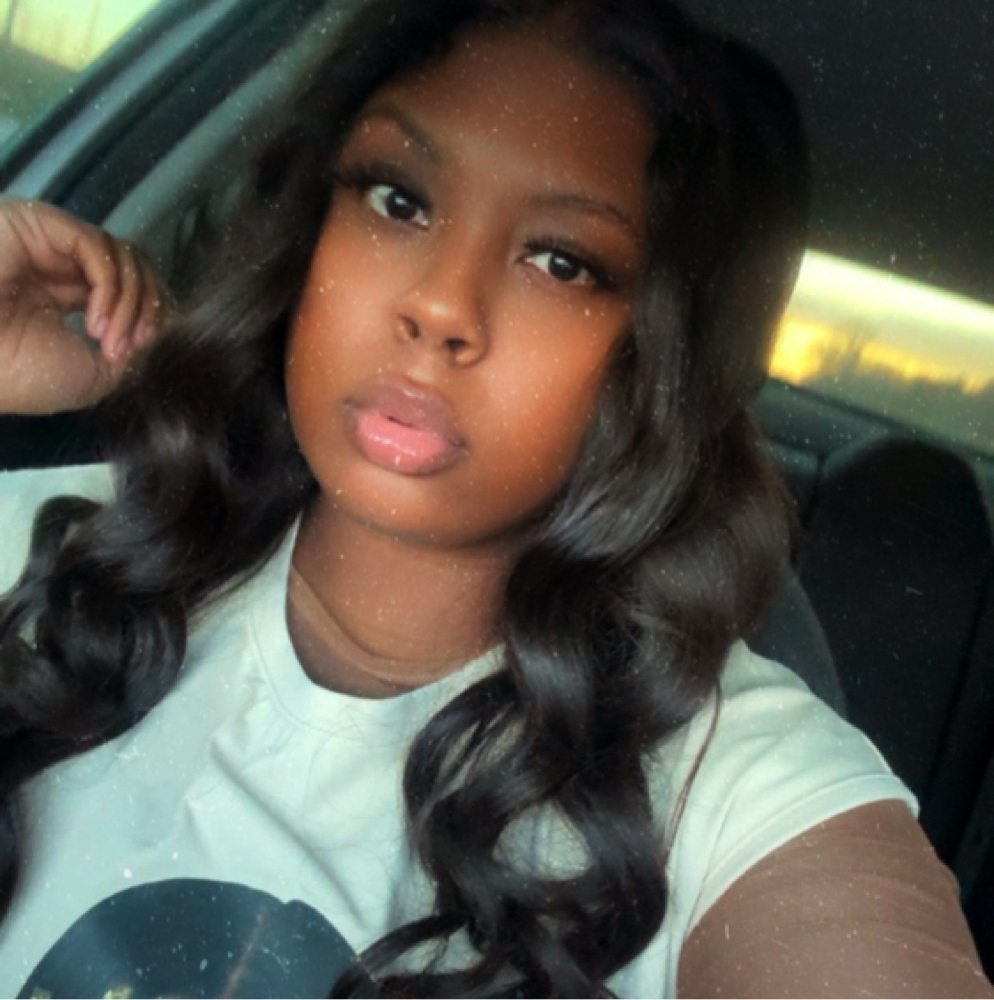 Dai’Janise Stano at 501 Beauty Bar in Saint Joseph, MO