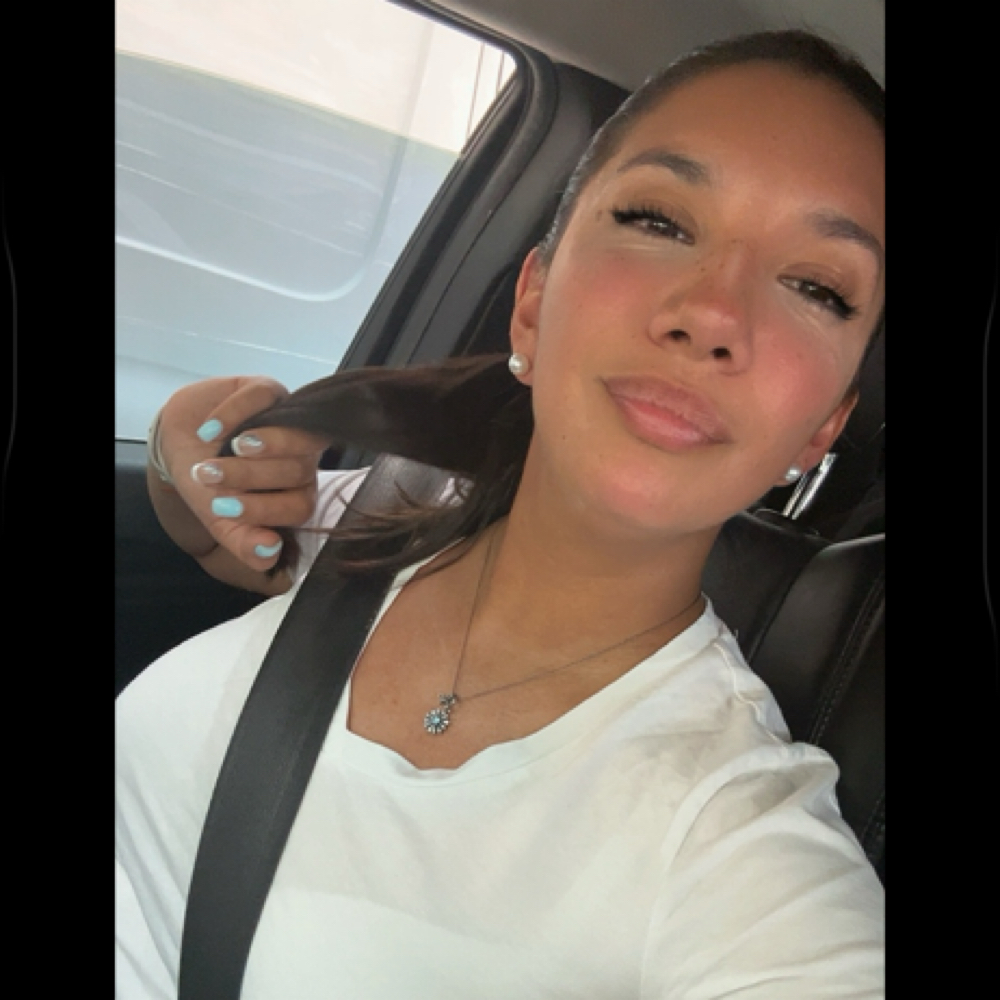 Agustina Ortiz at Juliet HairStylist in Miami Beach, FL