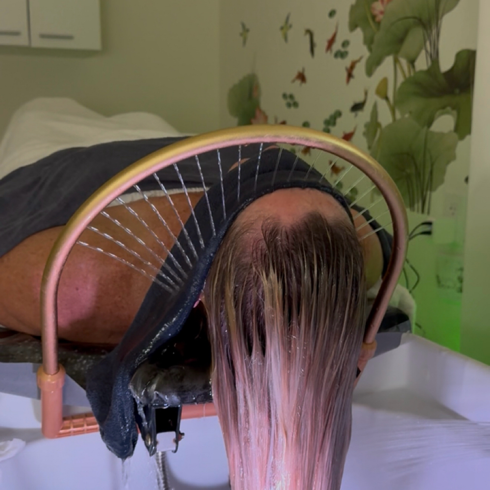 TRACY NGUYEN at Retreat Beauty in San Jose, CA