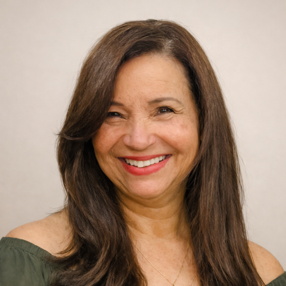 Emilia Ureña at Serenity Hair Salon in Hamiltom, NJ