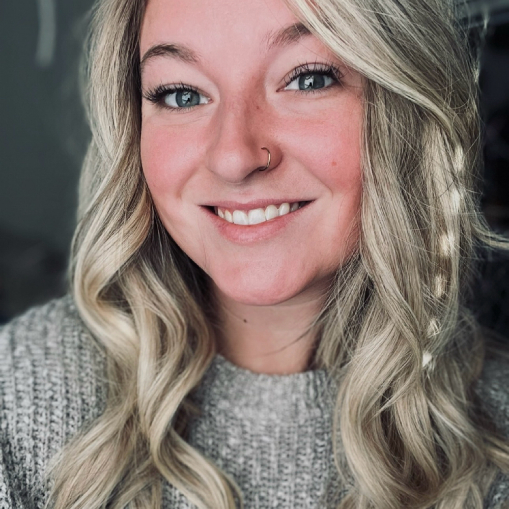 Morgan Holman at Foil & Fade Hair Studio in Vandalia, OH