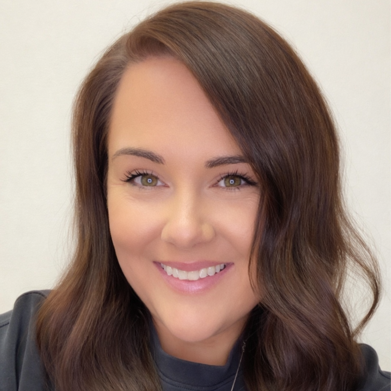 Michelle Lee at DermaBronze in Saint Louis, MO