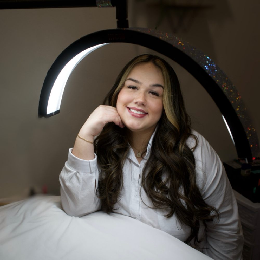 Ava T at 414 Beauty LLC in Oak Creek, WI