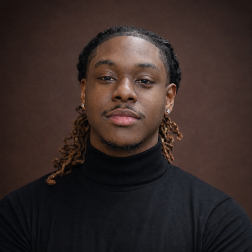 Zahkai Eloby at The collective salon and barber spa inc in Locust Grove, GA