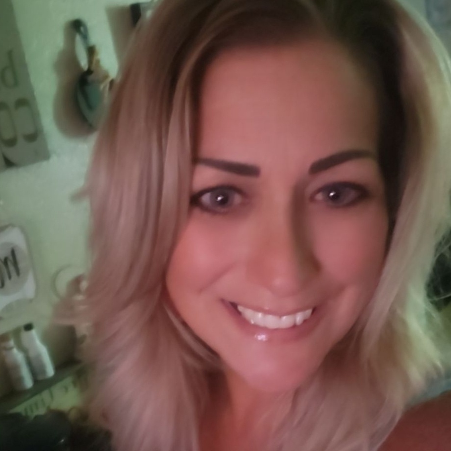 MaryAnn Hughes at Lucky You Beauty Bar in Melbourne, FL
